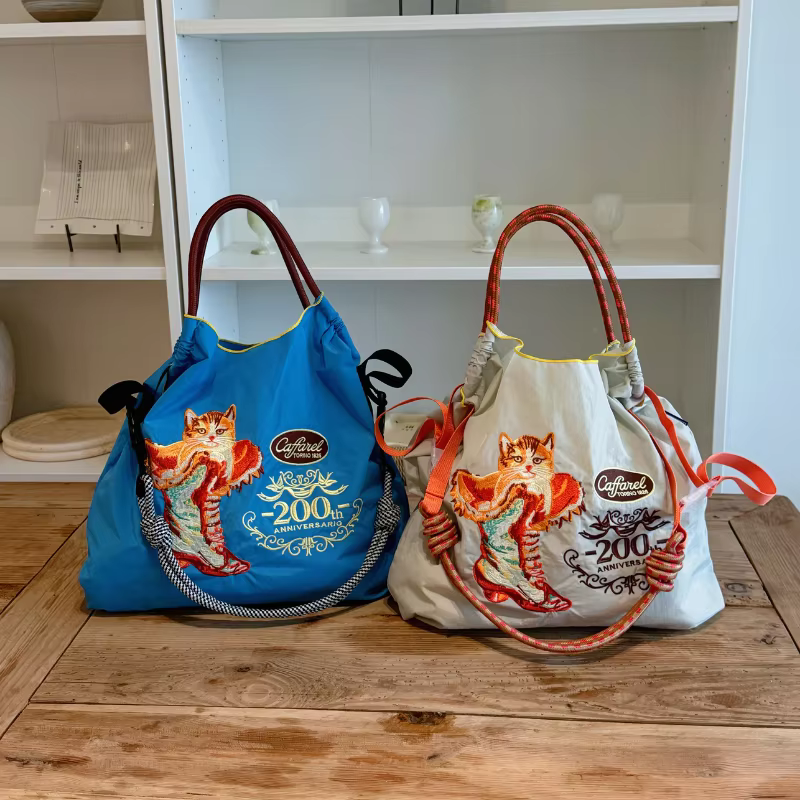 Sac à main pour femme brodé de chats de style japonais