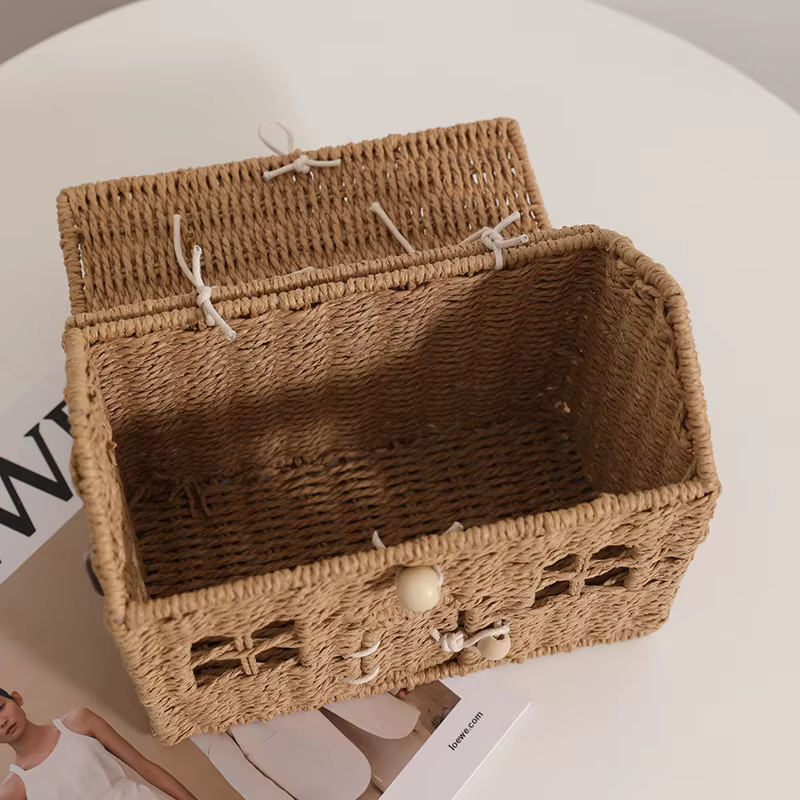 Sac en paille tissé à la main de petite maison de dessin animé