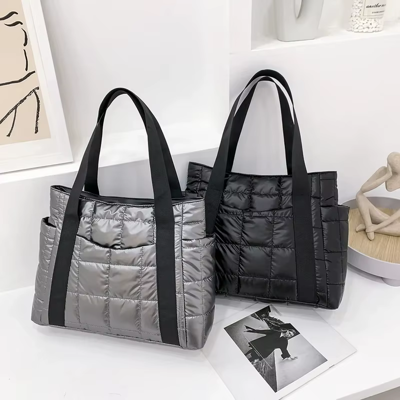 Sacs d'hiver sacs spatiaux espace rembourré femmes sacs à bandoulière hiver grande capacité sacs à main concepteur en Nylon coton chaud fourre-tout solide