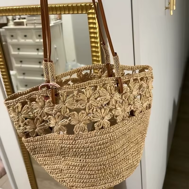 Sac fourre-tout en raphia crocheté à la main