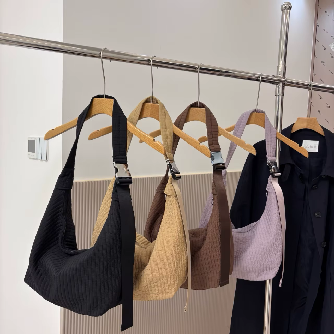 Nylon couleur unie grande capacité fourre-tout décontracté automne polyvalent femme sacs en vente 2025 mode Simple mode sacs à bandoulière