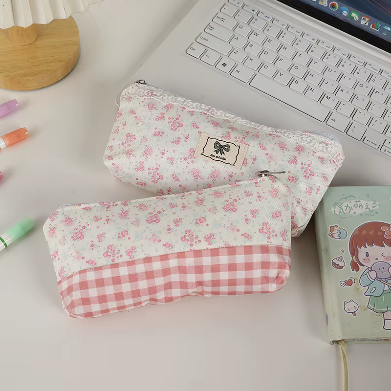 Sac à cosmétiques en dentelle de haute qualité