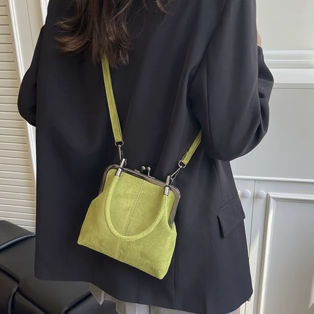 Sac à main rétro grande capacité en cuir PU givré avec fermoir Kiss Lock