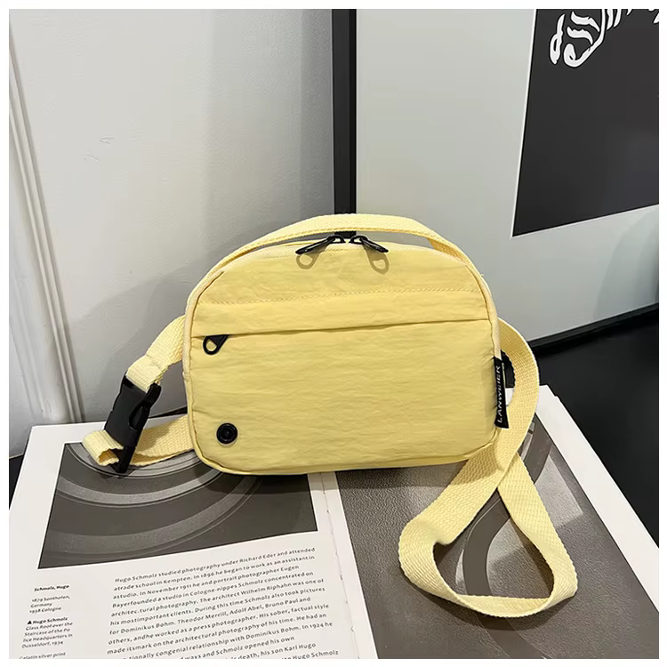 Sac à main carré de style urbain unisexe
