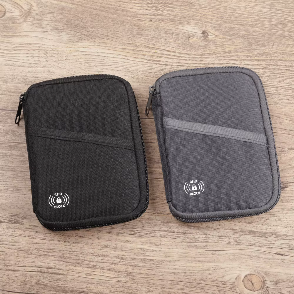 Pochette pour passeport