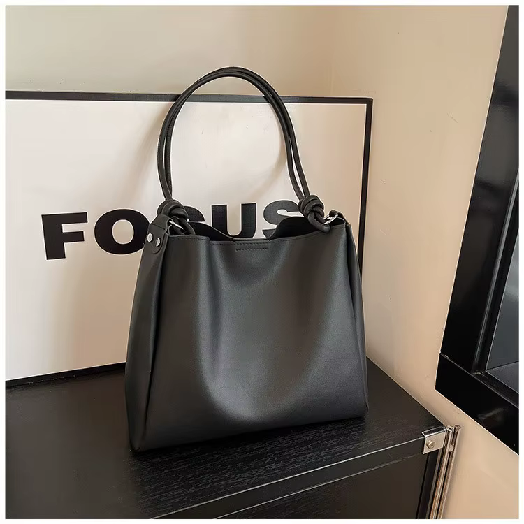 Sac seau tendance grande capacité pour femme