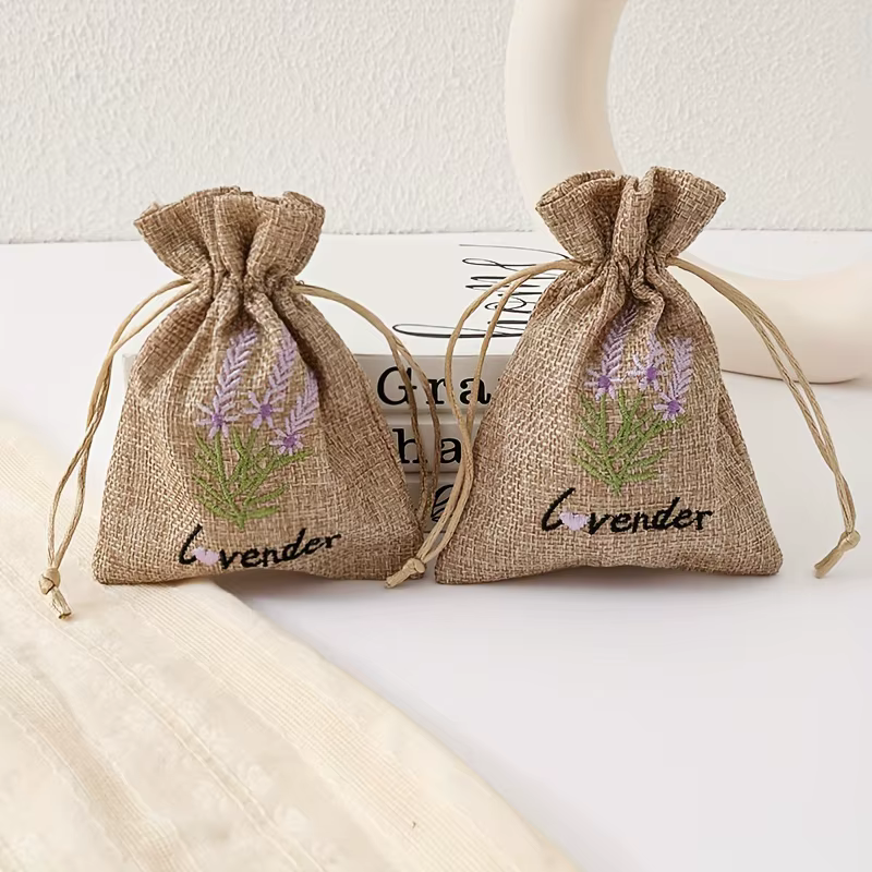 Sacs en toile brodés lavande