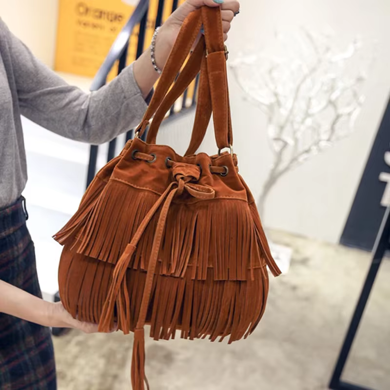 Mode rétro Faux daim frange femmes sacs de messager fourre-tout nouveau sac à main gland épaule