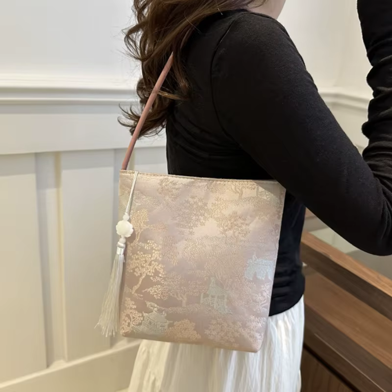 Sac à bandoulière brodé chinois à la mode