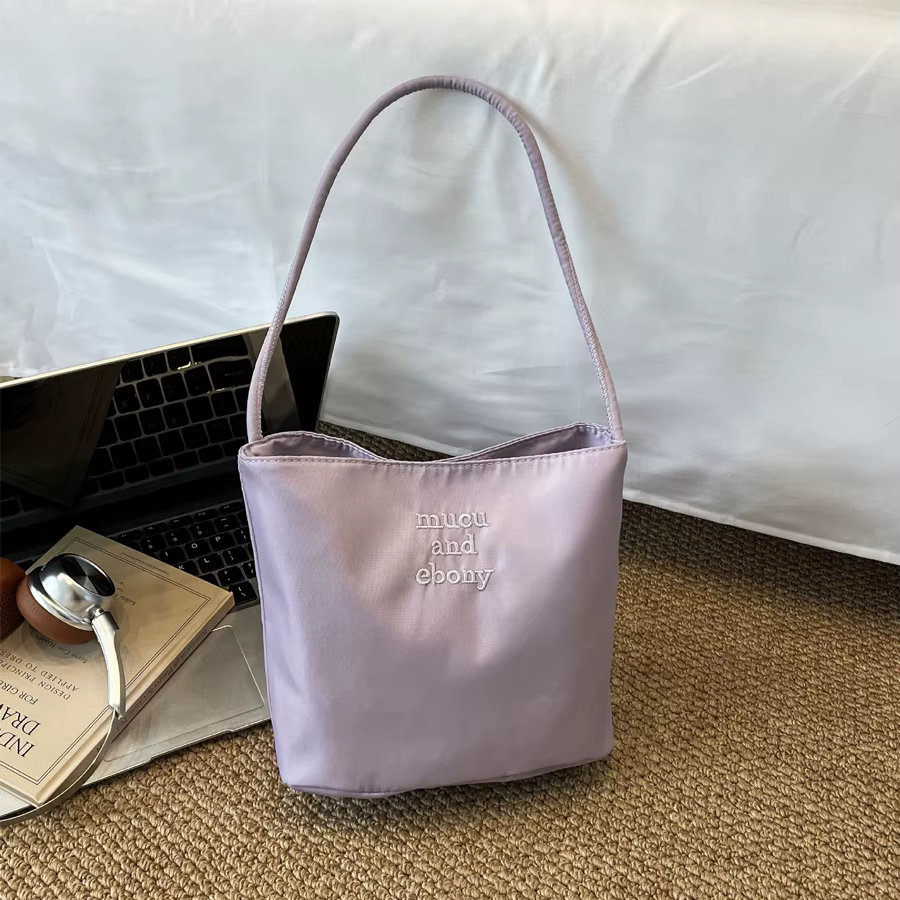 Sac carré brodé, sac seau en nylon tendance de style japonais