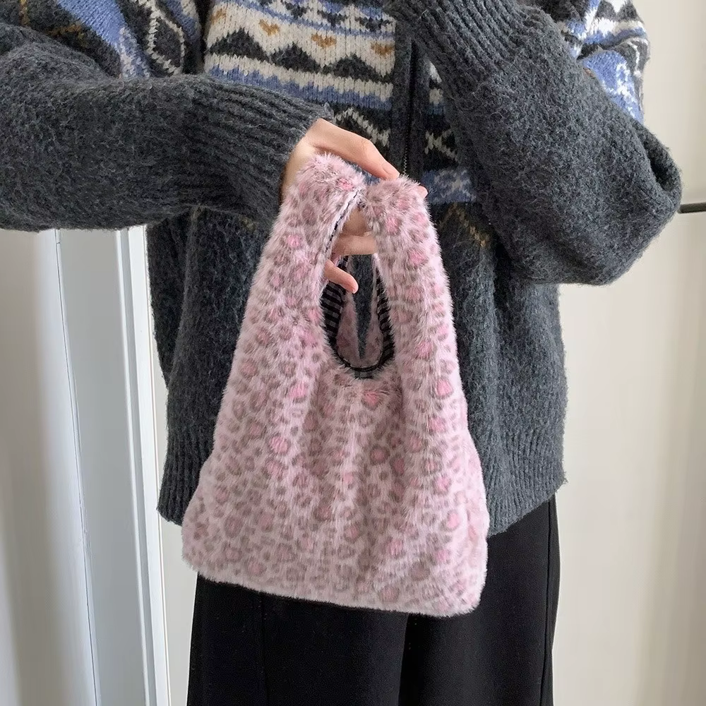 Sac fourre-tout en peluche imprimé léopard