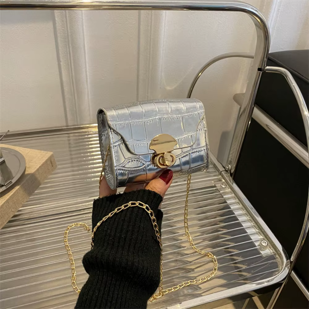 Sac à bandoulière tendance en promotion
