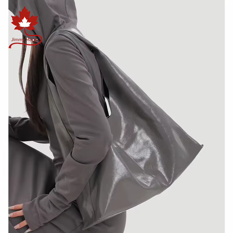 Nouveau Style européen et américain grand fourre-tout décontracté couleur argent brillant cireux cuir de vache femmes aisselle sac à bandoulière sac à main de loisirs