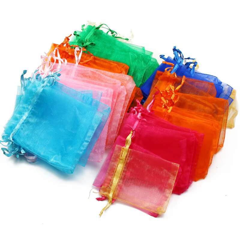 50 pcs/Lot Multicolore Bijoux Emballage Sac 7*9 11*16 15*20cm Organza Sacs Cadeau De Stockage De Mariage Cordon Pochettes En Gros