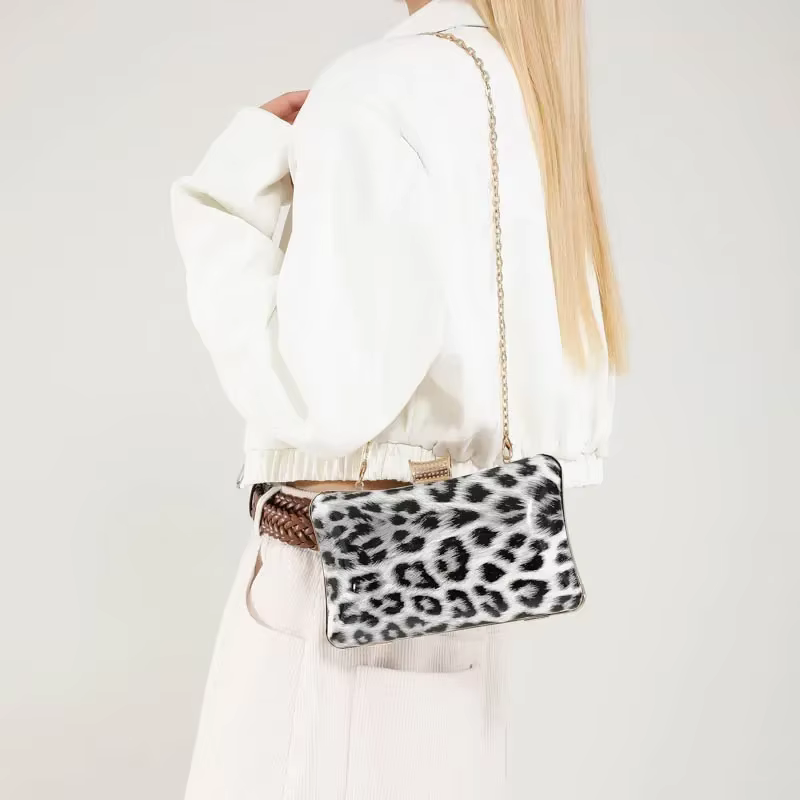 Sacs à main en forme de boîte en métal pour femmes
