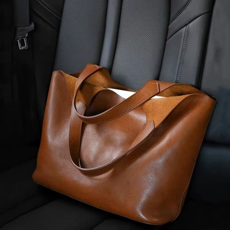 Sac fourre-tout en cuir souple marron de grande capacité pour femmes