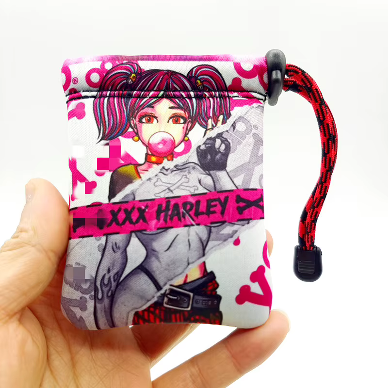 Petite pochette imperméable et résistante aux chocs
