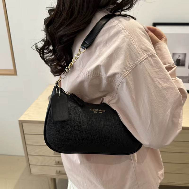 Sac à bandoulière avec pendentif cerise pour femmes