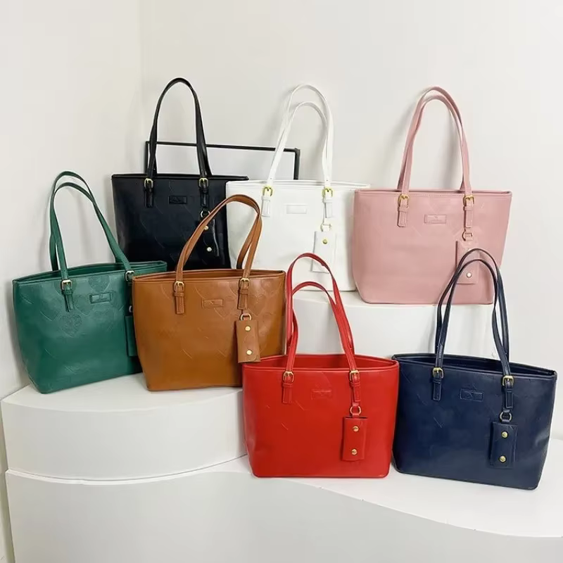 Sac Messager Élégant en Cuir Classique pour Femme – Design Minimaliste Unique
