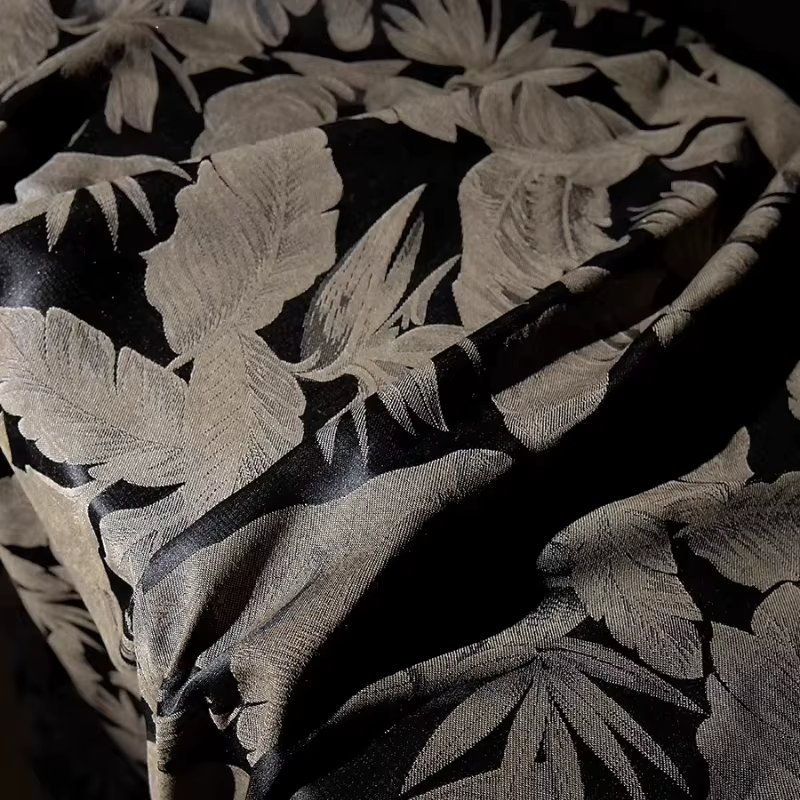 Tissu imprimé feuille de bananier noir