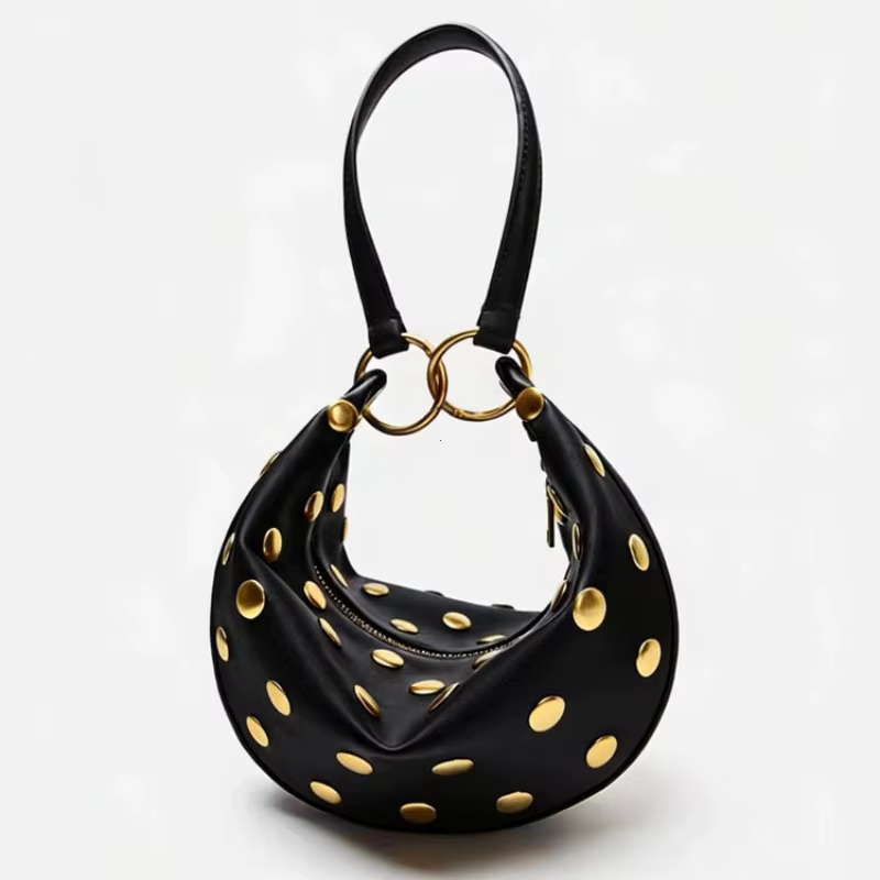 Sac Hobo Vintage en Cuir PU Marron avec Clous Dorés Décoratifs