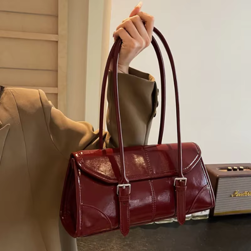 Sac sous les bras en cuir ciré à l'huile bordeaux haut de gamme