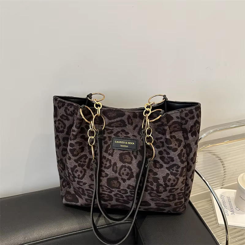 Sac à main vintage imprimé léopard
