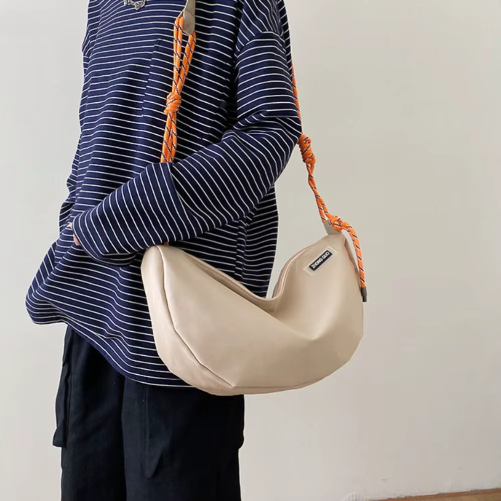 Sac à Bandoulière en Nylon en Forme de Demi-Lune
