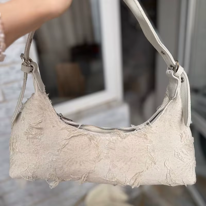 Sac fourre-tout à bandoulière en toile avec design patchwork