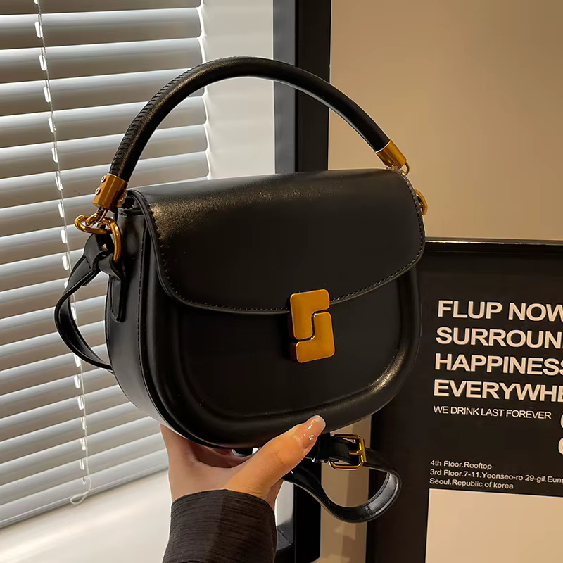 Fashionable Street-Style Lady's Crossbody Bag Of The Season New Design Retro Single Shoulder Handbag Small Unique De...
