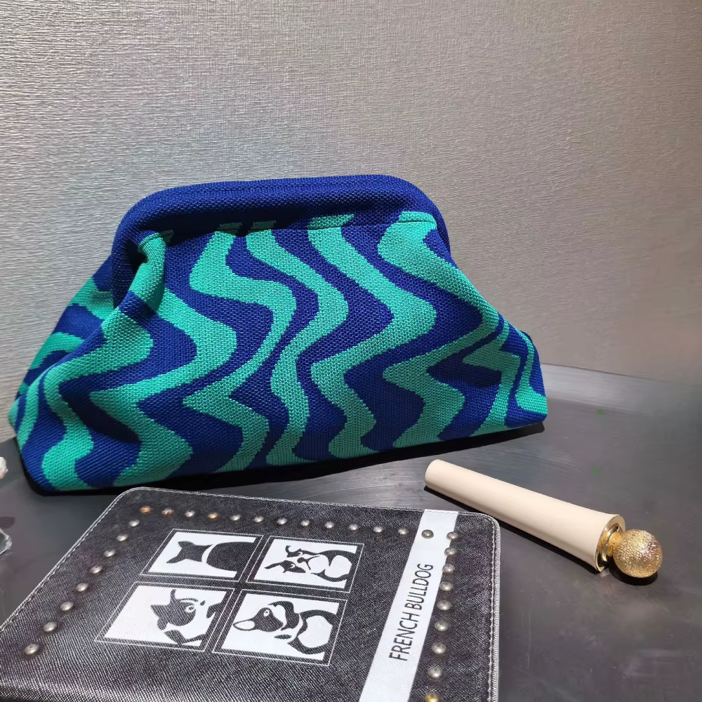 2025 NOUVEAU dames plage sac à bandoulière Vintage lettre Crochet tricoté fourre-tout