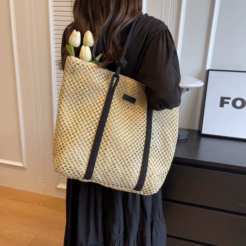 Sac à main élégant en paille tissé pour femmes