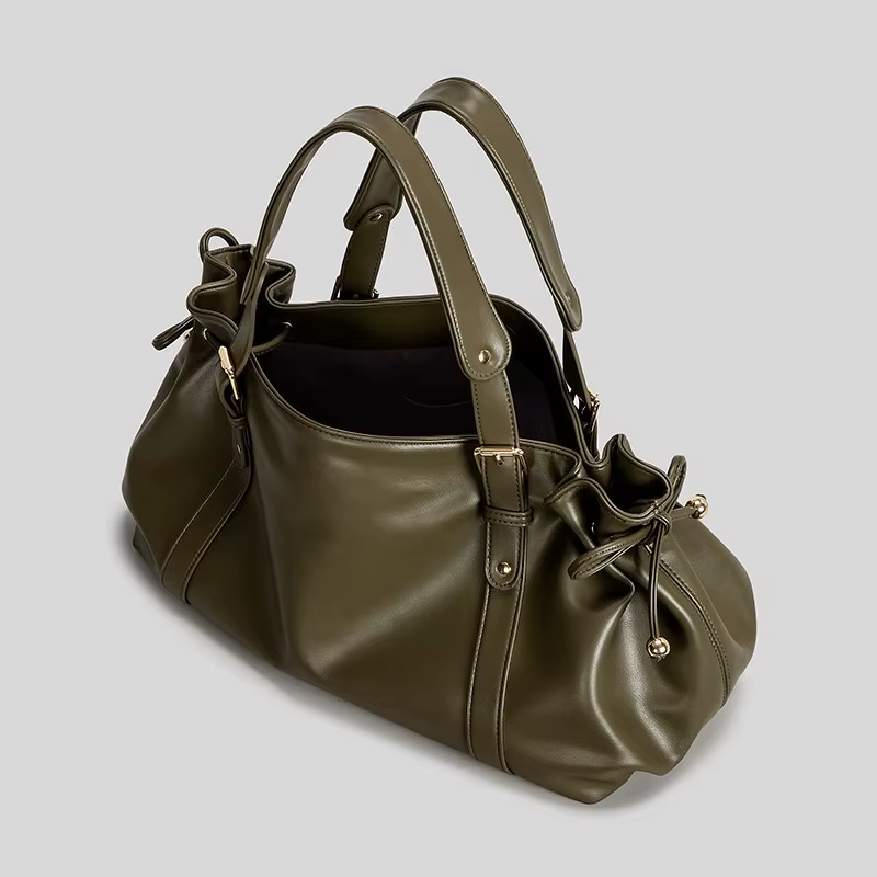 Sac fourre-tout vintage en cuir souple plissé avec cordon de serrage