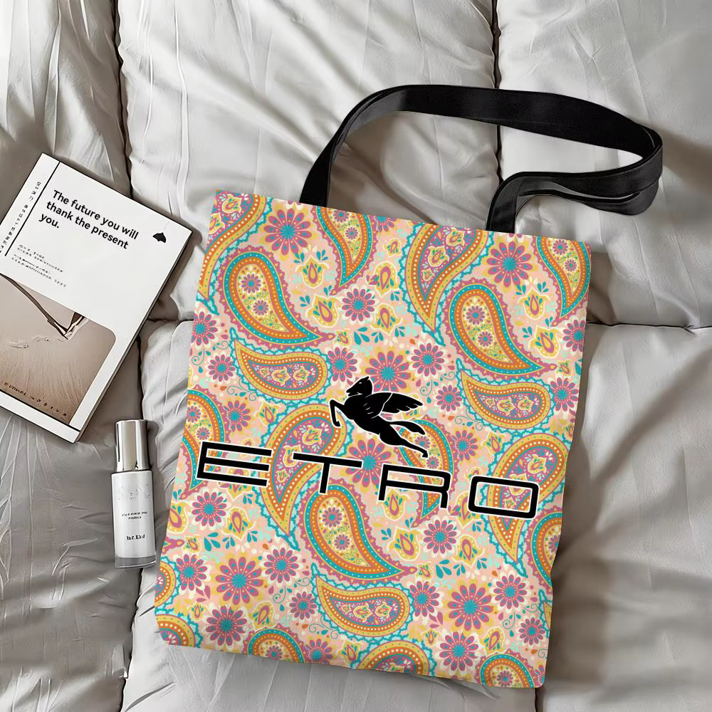 Sacs de rangement E-EtroS au design classique
