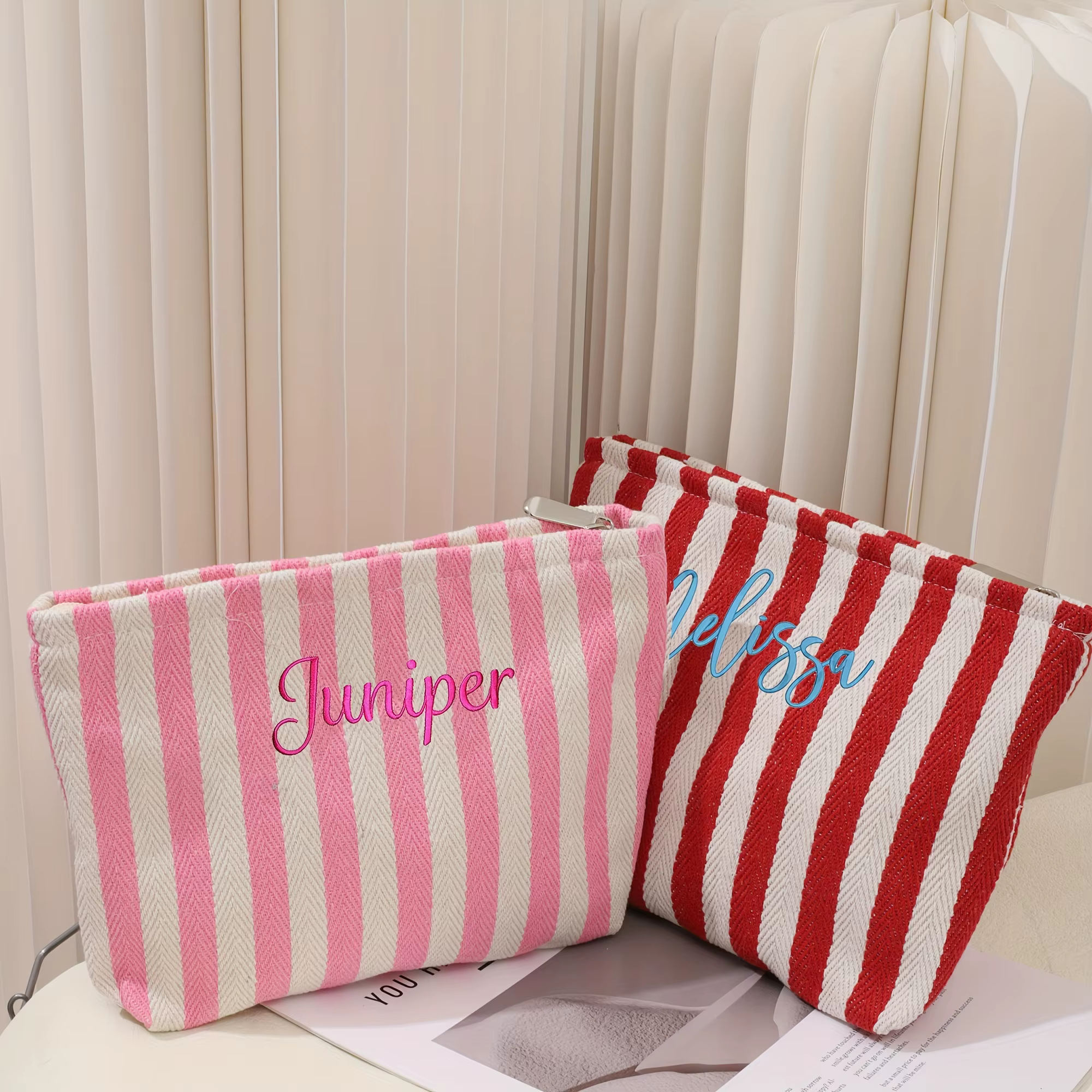 Trousse de maquillage rayée personnalisée