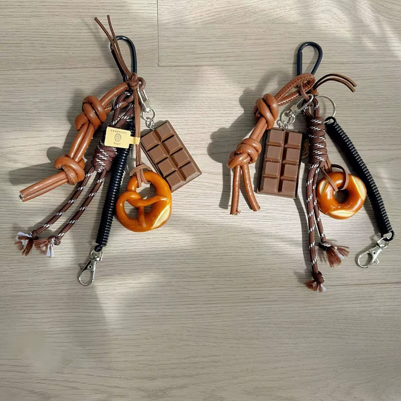Automne/hiver marron mignon pain alcalin Style coréen INS sac pendentif chocolat escalade corde porte-clés décoratif Hangin