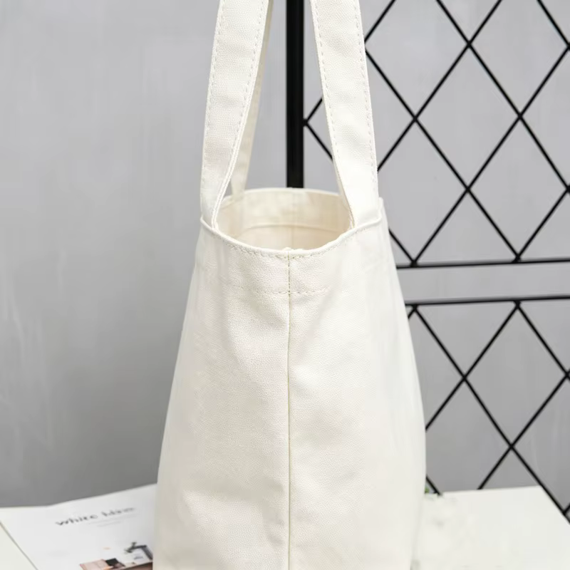 Sac fourre-tout en toile pour femme avec imprimé créatures fantastiques et graphisme style slogan