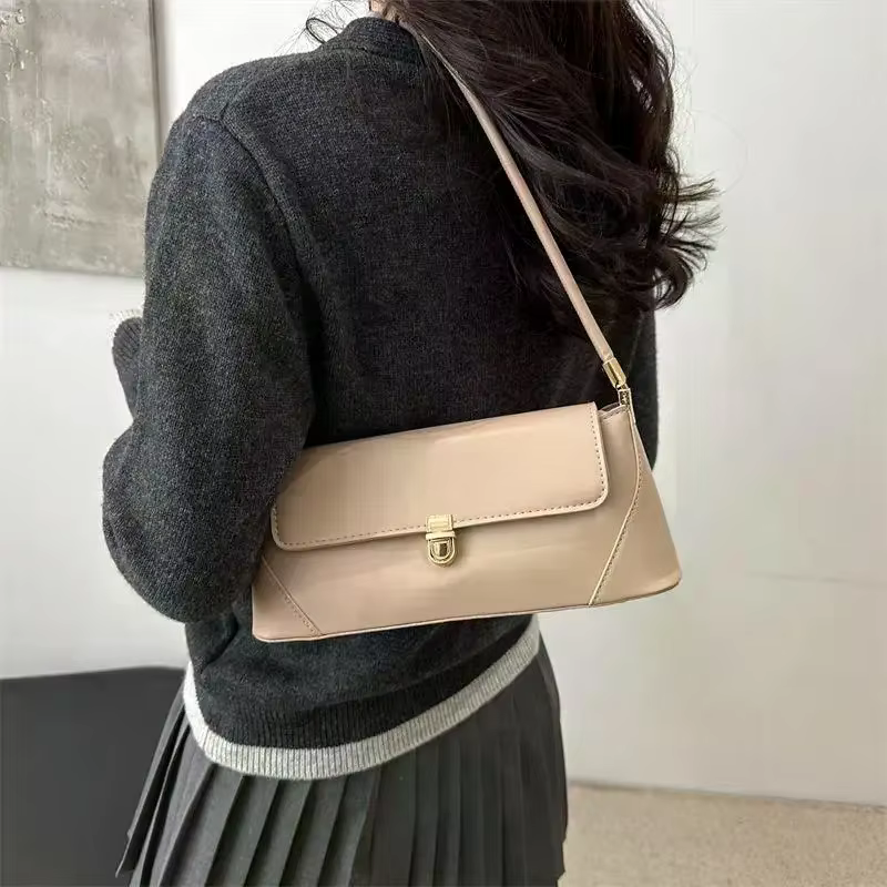Nouveau Sac à Main Femme Tendance et Simple Été 2026 – Sac Bandoulière Chic et Élégant – Petit Sac Carré de Haute Qualité