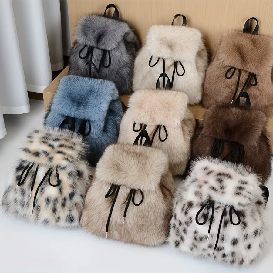 Sac à dos en fausse fourrure pour femme avec fermeture à cordon réglable Sac à dos pour usage formel décontracté Mini sac à dos Sac à texture douce