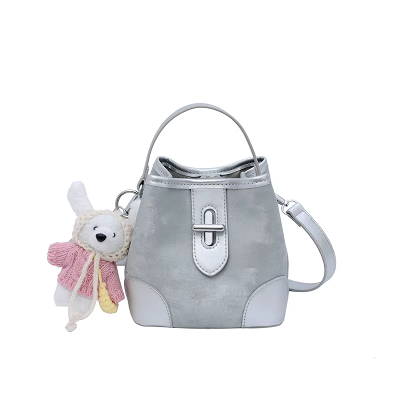 Sac à langer tendance avec design texturé