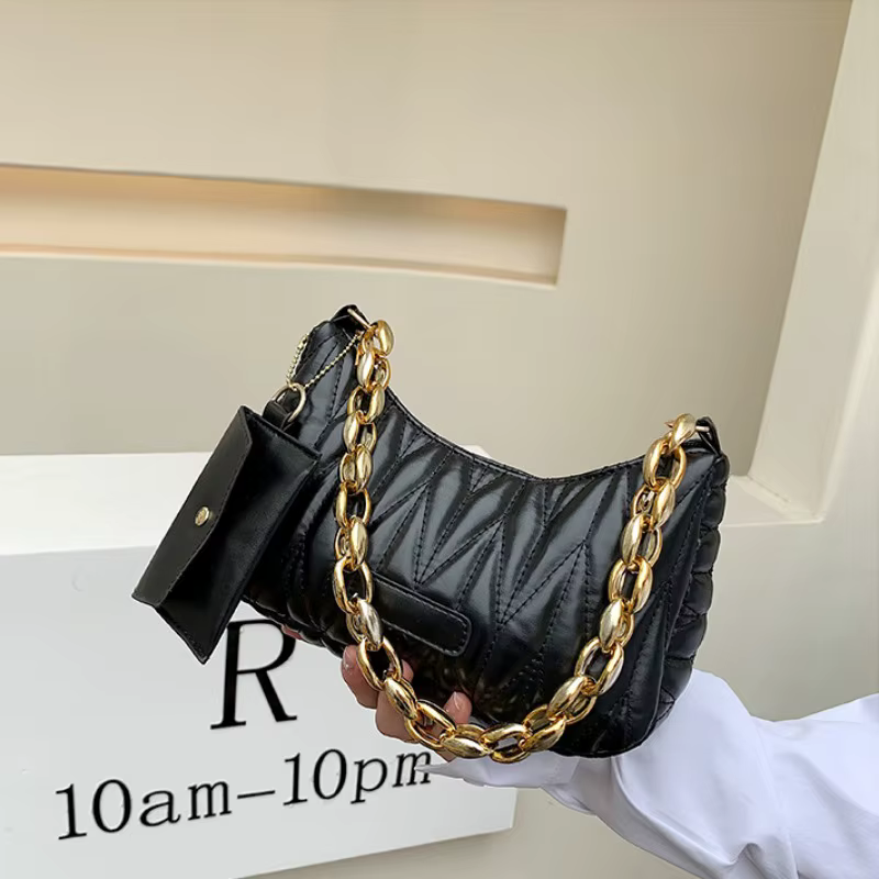 Sac en croissant froncé matelassé