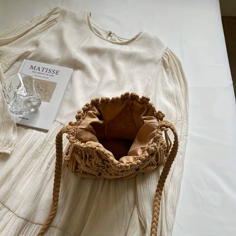 Sac seau bohème en macramé fait main