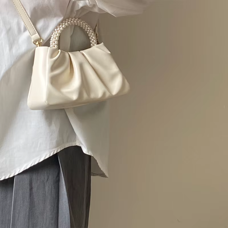 2025 perle sac à main plis nouvelle mode nuage téléphone portable sac à bandoulière messager Mini petit sac Одноп weg ume сумк