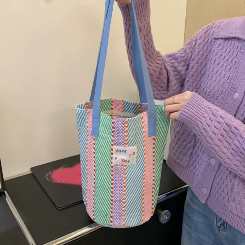 Sacs seau tricotés doux pour femmes