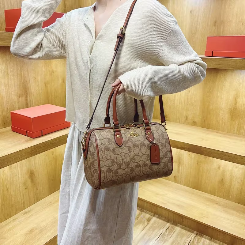 Sac à main élégant en cuir pour femme