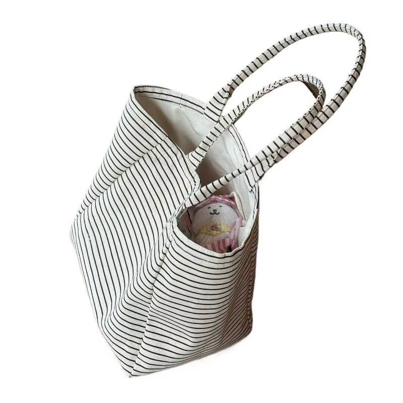Sac fourre-tout en toile à rayures noires et blanches
