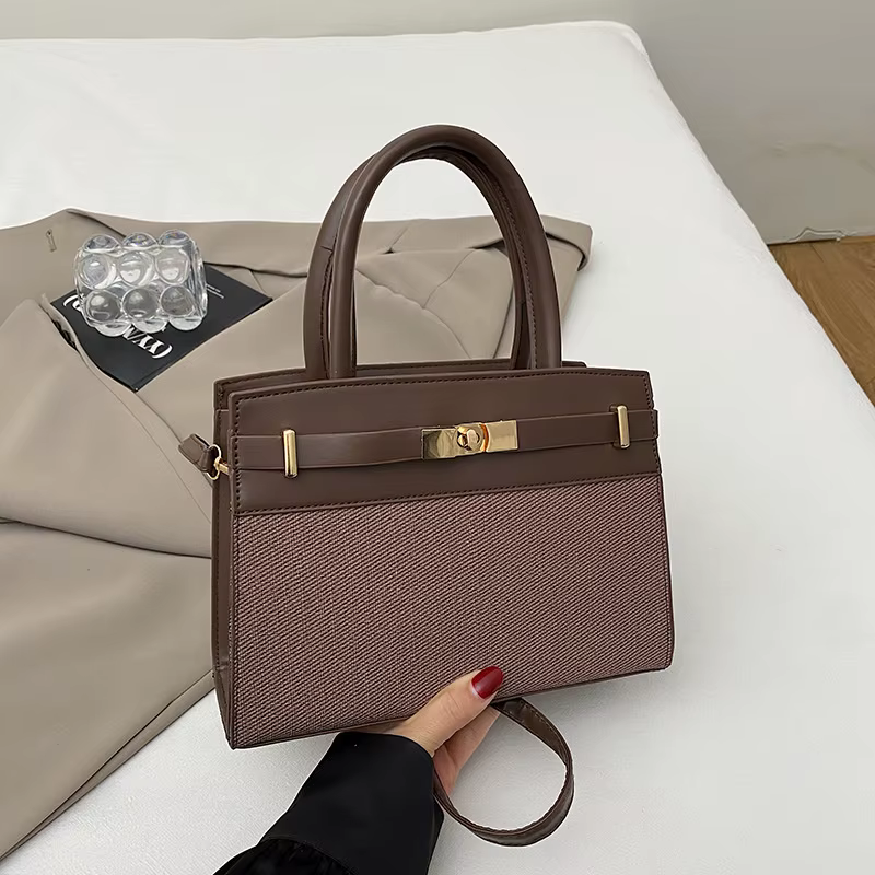 Sac à main tendance, simple et élégant