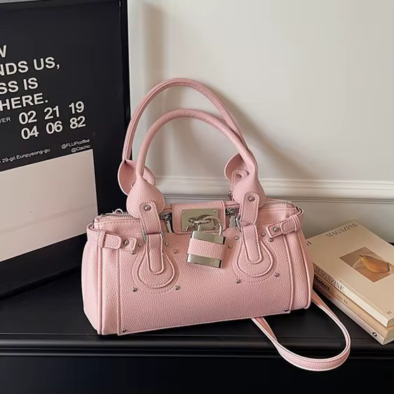 Sac à main rétro à boucle de verrouillage