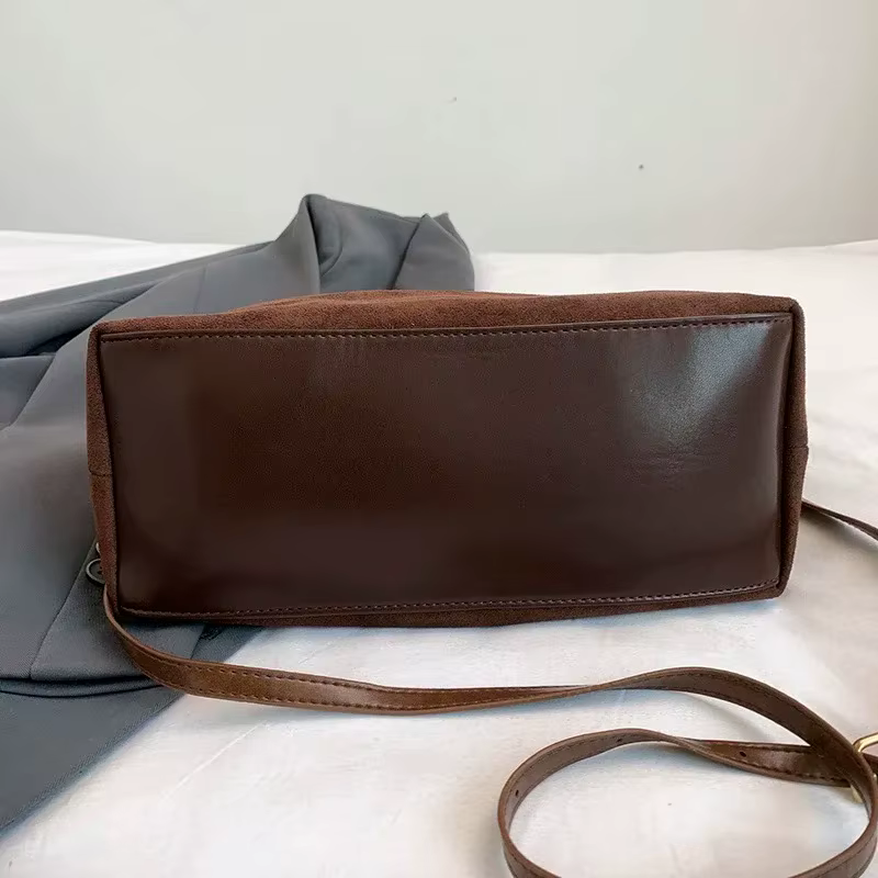 Faux daim couleur unie fermeture éclair doux sac carré confortable polyvalent Simple sacs à bandoulière 2025 hiver rétro mode fourre-tout décontracté