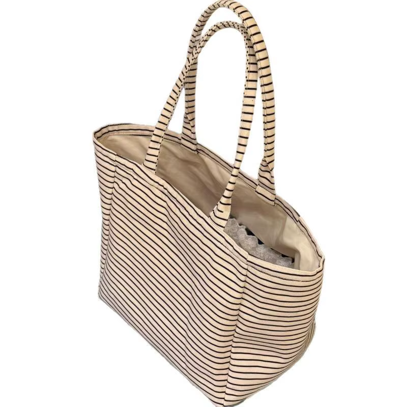 Sac fourre-tout en toile à rayures noires et blanches
